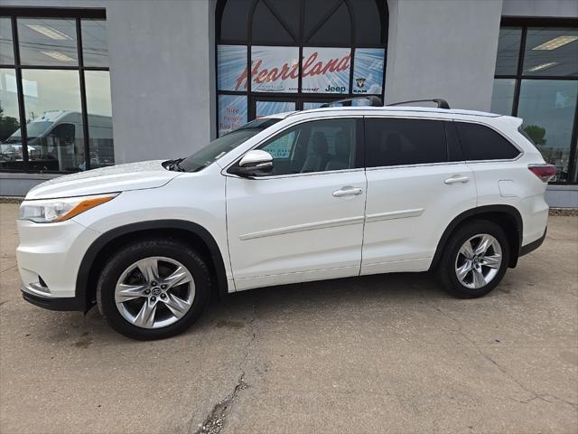 used 2016 Toyota Highlander car, priced at $17,988