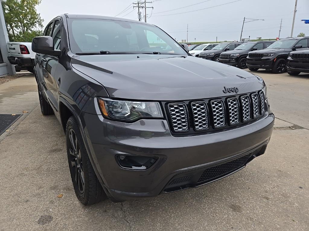 used 2019 Jeep Grand Cherokee car, priced at $17,988