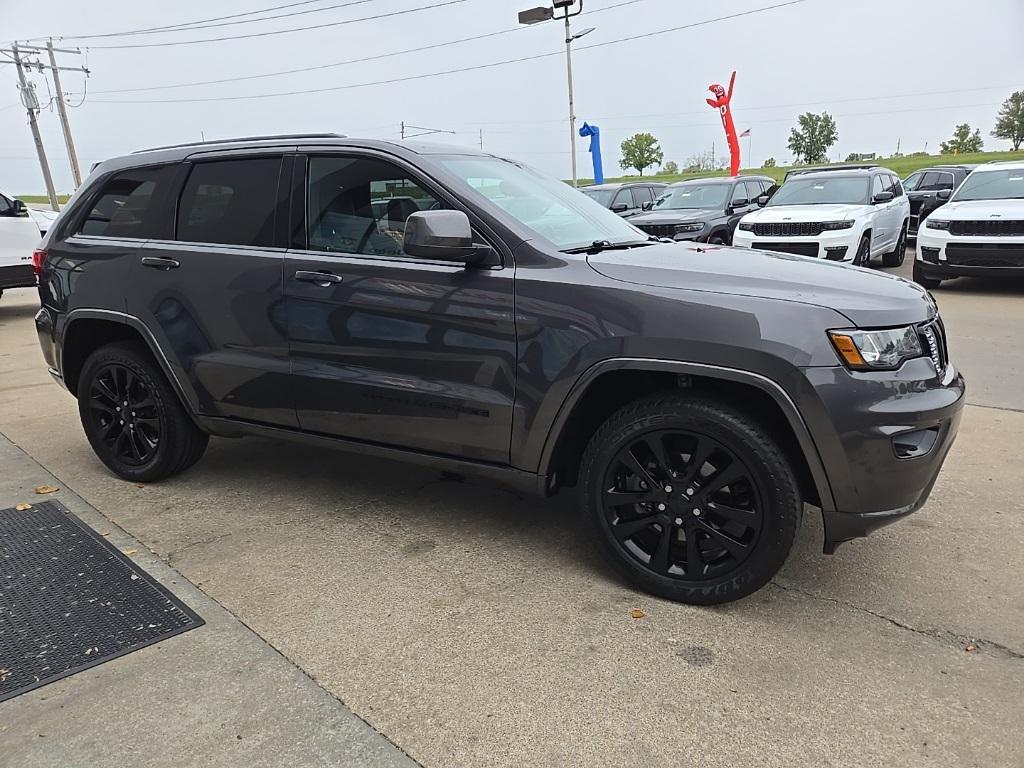 used 2019 Jeep Grand Cherokee car, priced at $17,988