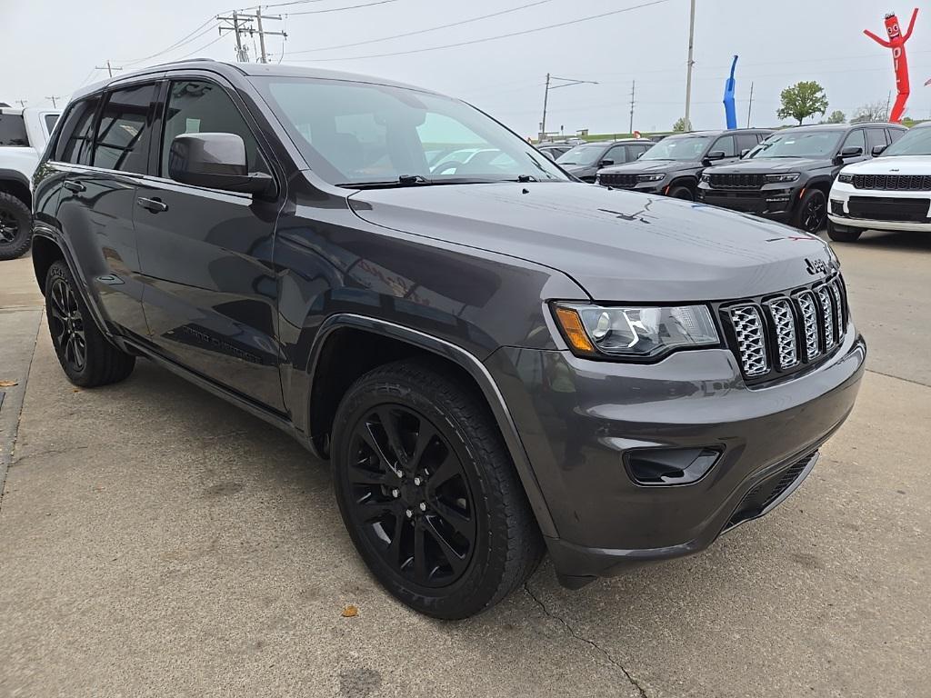 used 2019 Jeep Grand Cherokee car, priced at $17,988