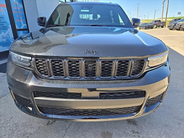 new 2025 Jeep Grand Cherokee car, priced at $42,930
