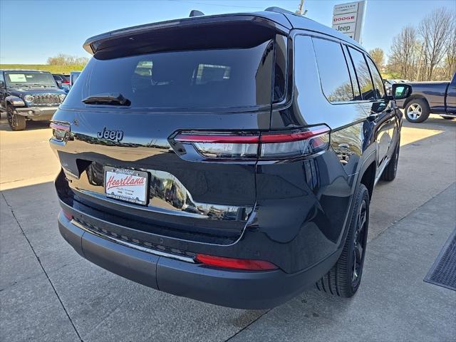 new 2025 Jeep Grand Cherokee car, priced at $42,930