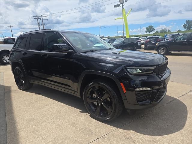 used 2023 Jeep Grand Cherokee car, priced at $28,988