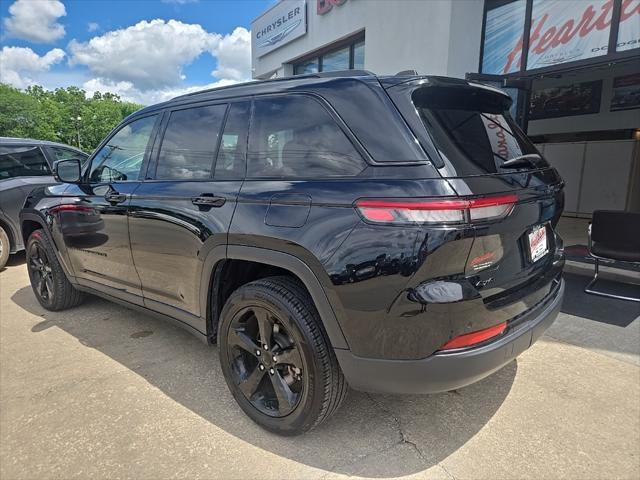 used 2023 Jeep Grand Cherokee car, priced at $28,988