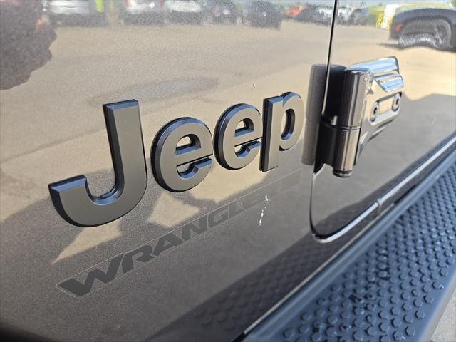 new 2025 Jeep Wrangler car, priced at $51,950