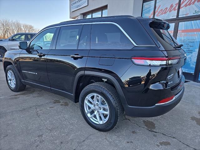 new 2025 Jeep Grand Cherokee car, priced at $36,061