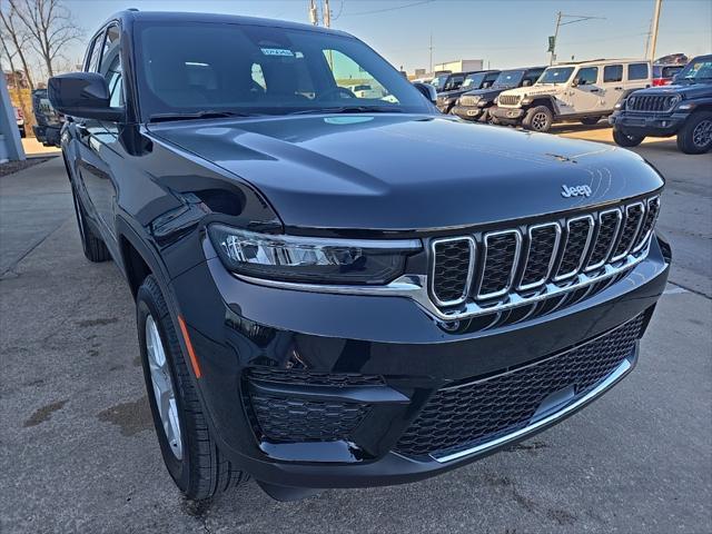 new 2025 Jeep Grand Cherokee car, priced at $36,061