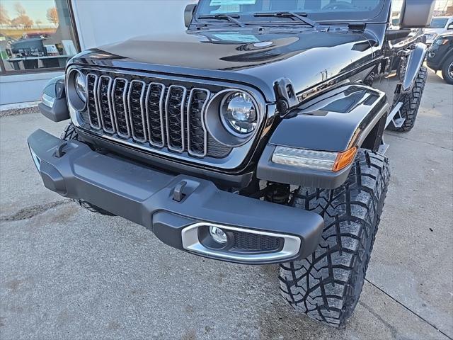 new 2024 Jeep Gladiator car, priced at $47,405