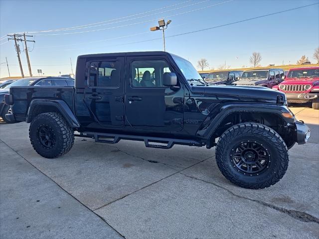 new 2024 Jeep Gladiator car, priced at $47,405