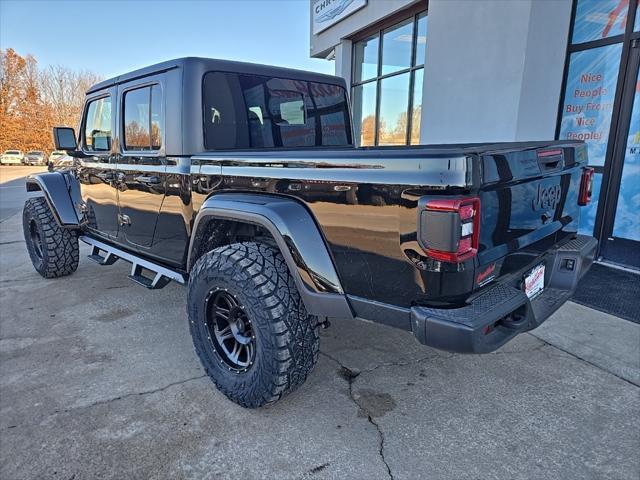 new 2024 Jeep Gladiator car, priced at $47,405