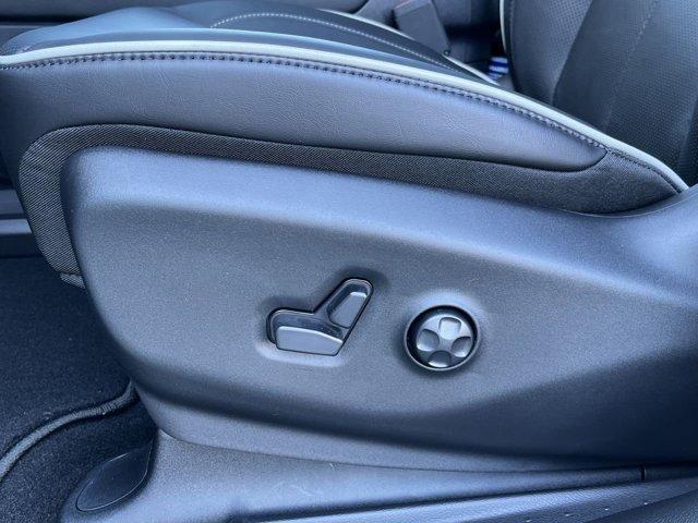 new 2024 Chrysler Pacifica car