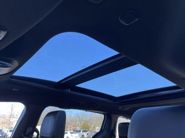 new 2024 Chrysler Pacifica car