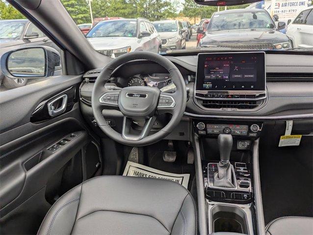 new 2025 Jeep Compass car, priced at $34,077