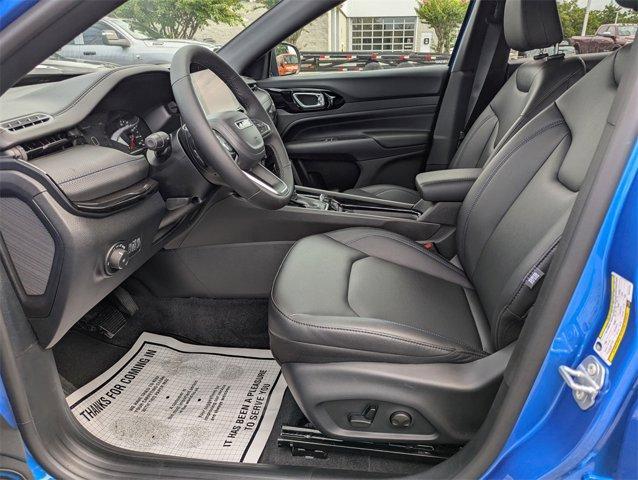 new 2025 Jeep Compass car, priced at $34,077