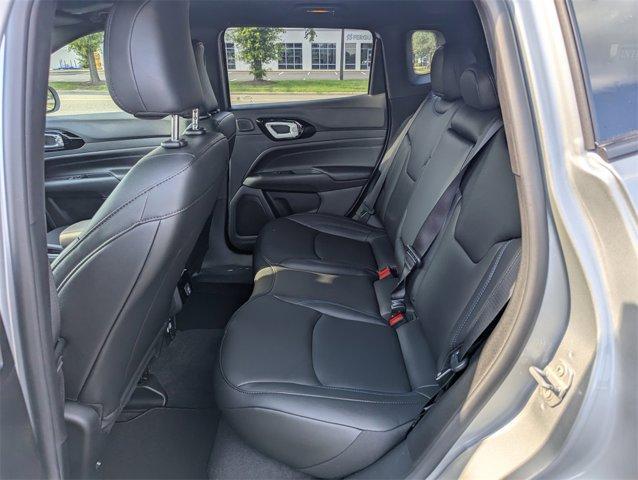 new 2025 Jeep Compass car, priced at $32,015