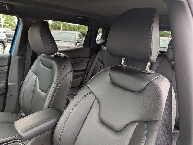 new 2025 Jeep Compass car, priced at $33,957