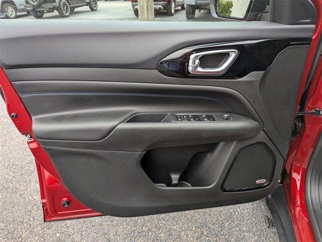 new 2025 Jeep Compass car, priced at $33,643