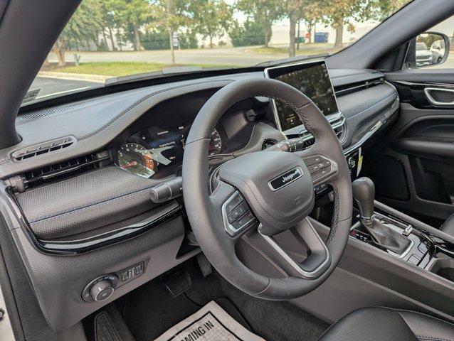 new 2026 Jeep Compass car, priced at $31,995