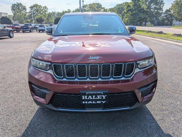 new 2025 Jeep Grand Cherokee car, priced at $41,595