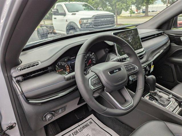 new 2025 Jeep Compass car, priced at $33,895