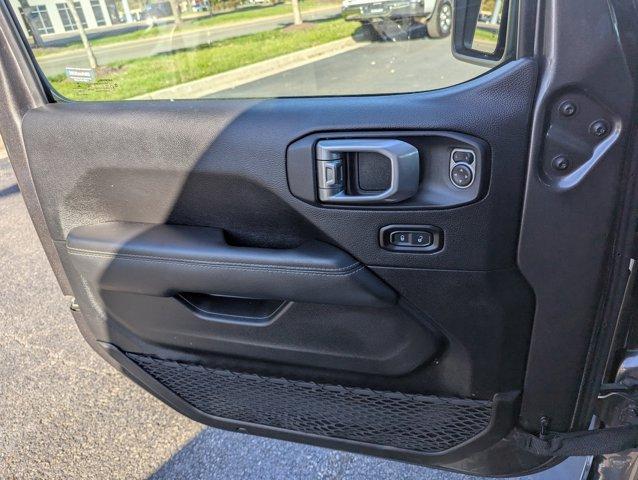 used 2022 Jeep Gladiator car, priced at $30,995