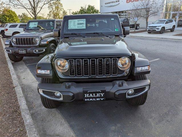 new 2025 Jeep Gladiator car, priced at $45,987
