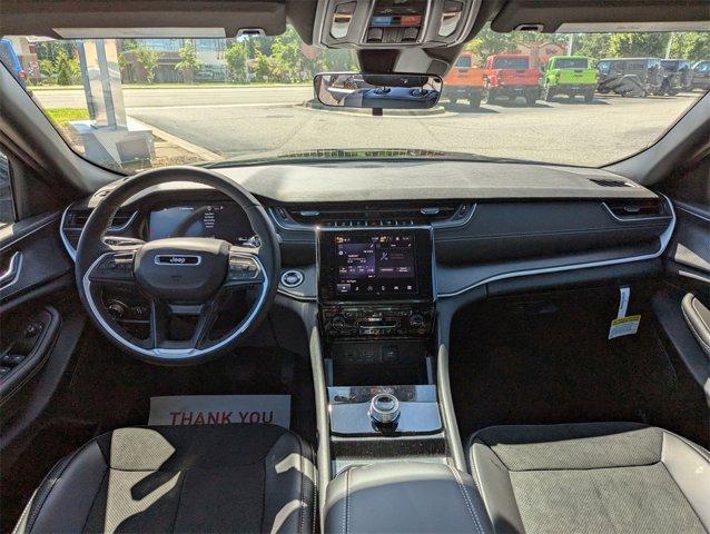 new 2025 Jeep Grand Cherokee L car, priced at $43,294