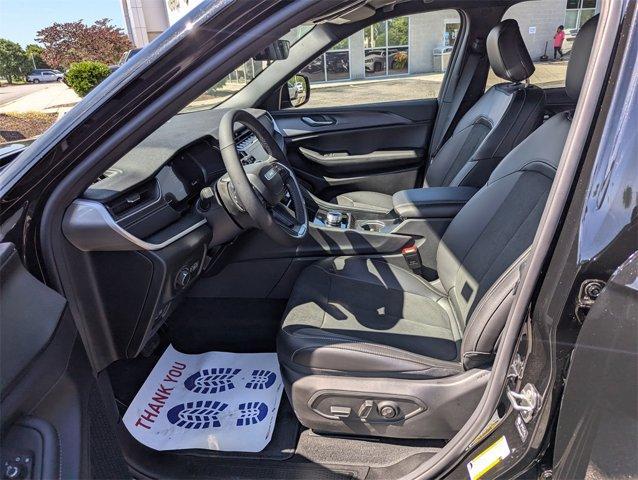 new 2025 Jeep Grand Cherokee L car, priced at $43,294