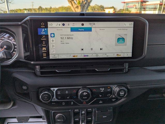 new 2025 Jeep Gladiator car, priced at $45,987