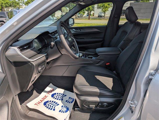 new 2025 Jeep Grand Cherokee L car, priced at $43,114