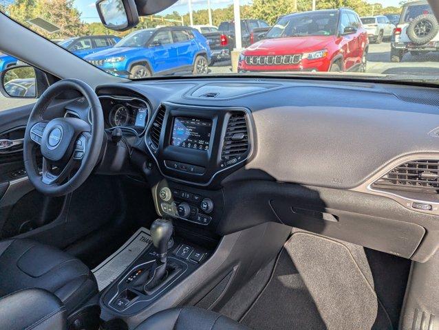 used 2021 Jeep Cherokee car, priced at $21,995