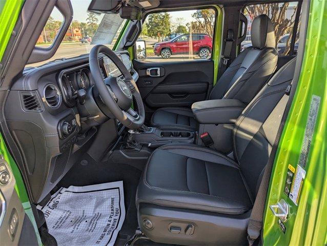 new 2025 Jeep Gladiator car, priced at $45,987