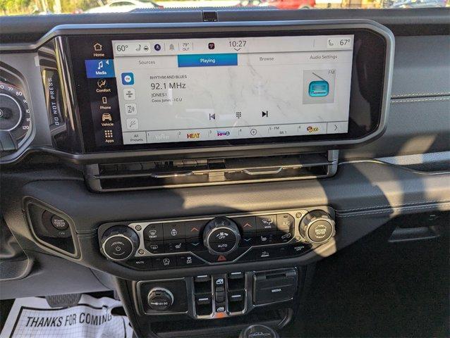 new 2025 Jeep Gladiator car, priced at $45,987