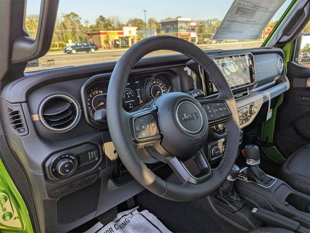 new 2025 Jeep Gladiator car, priced at $45,987