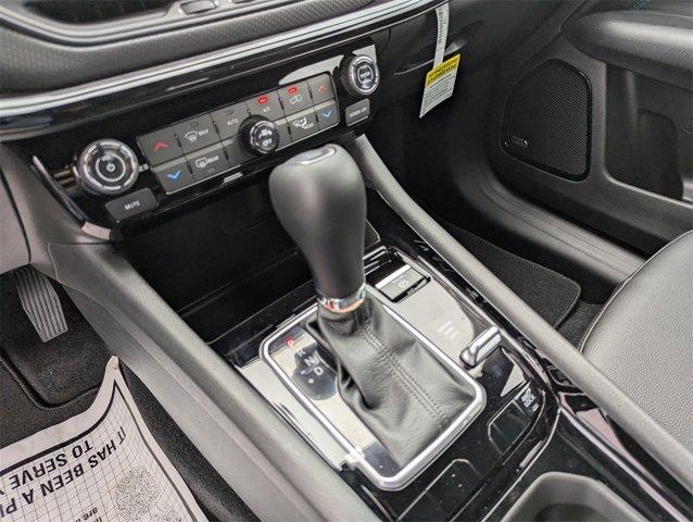 new 2025 Jeep Compass car, priced at $33,077
