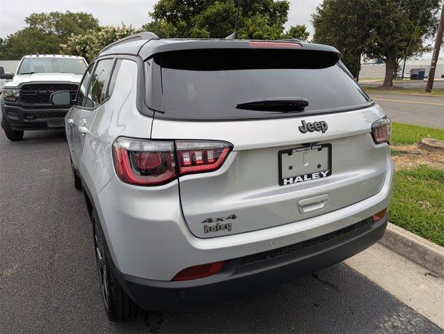 new 2025 Jeep Compass car, priced at $33,957