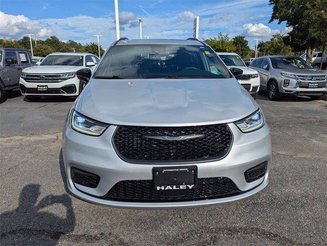 used 2024 Chrysler Pacifica car, priced at $39,000