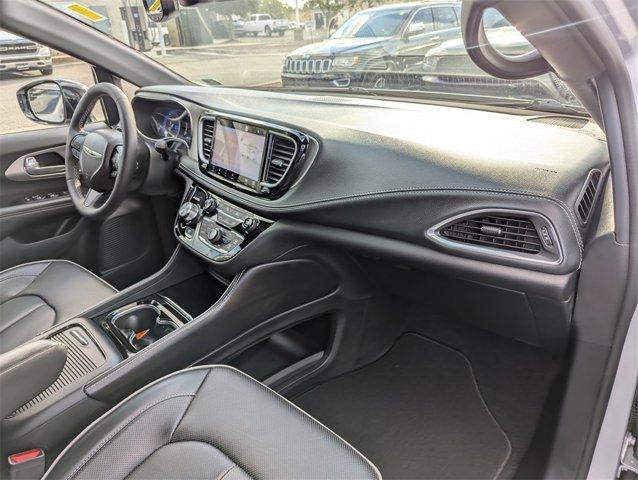 used 2024 Chrysler Pacifica car, priced at $39,000
