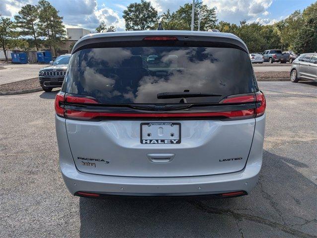 used 2024 Chrysler Pacifica car, priced at $39,000