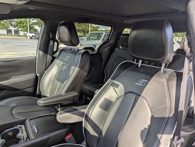 used 2024 Chrysler Pacifica car, priced at $39,000