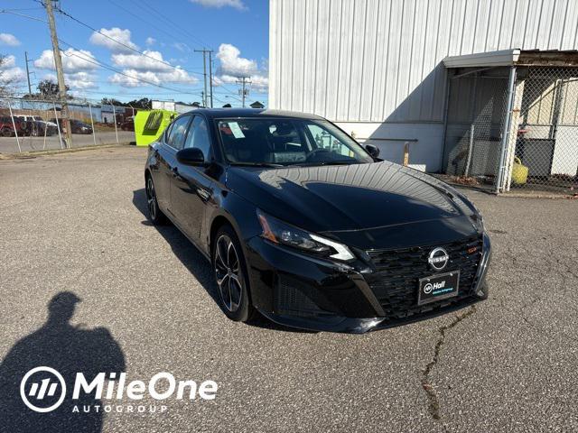 new 2025 Nissan Altima car, priced at $31,712