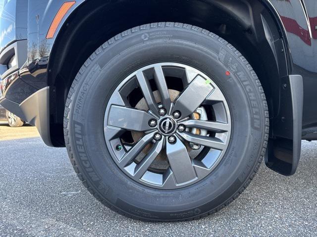 new 2025 Nissan Frontier car, priced at $38,637