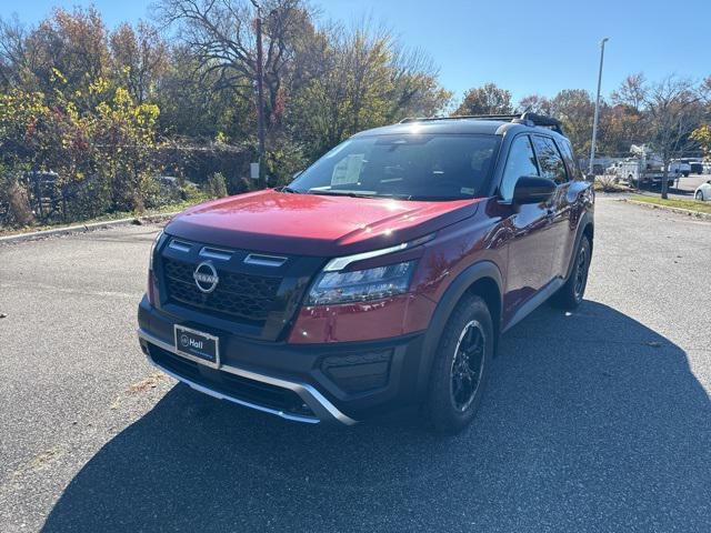 new 2025 Nissan Pathfinder car, priced at $45,326