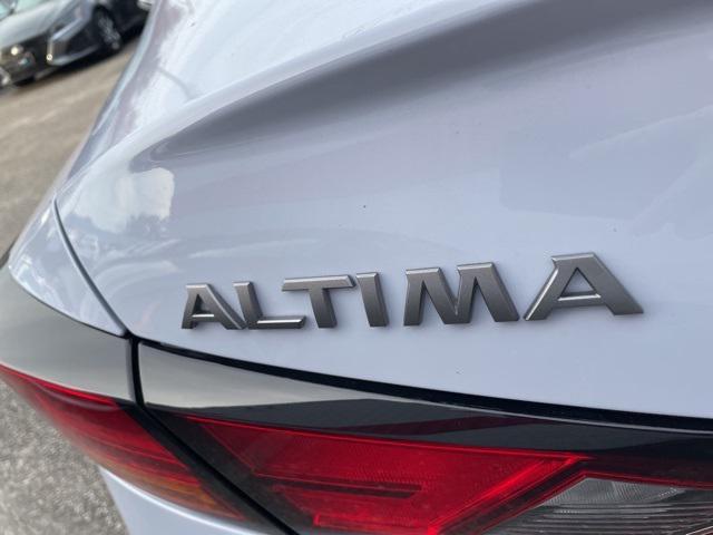 new 2025 Nissan Altima car, priced at $32,094