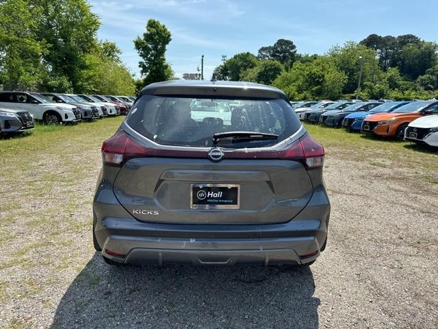 new 2024 Nissan Kicks car, priced at $19,770