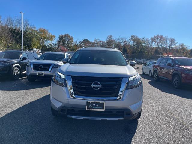 new 2025 Nissan Pathfinder car, priced at $49,489