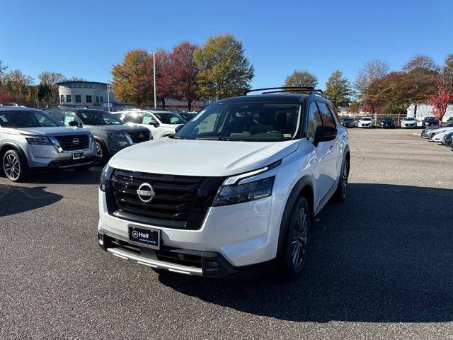 new 2025 Nissan Pathfinder car, priced at $49,152