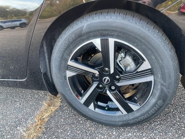 new 2025 Nissan Sentra car, priced at $23,318