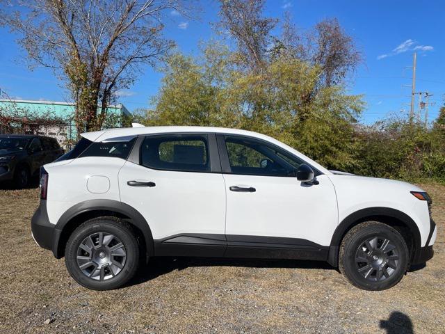 new 2025 Nissan Kicks car, priced at $25,160