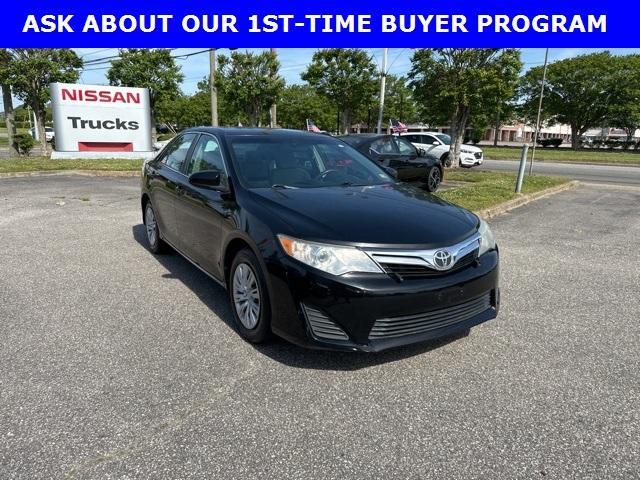 used 2014 Toyota Camry car, priced at $13,400